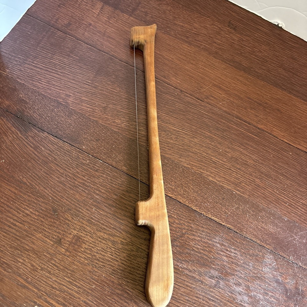Vintage Cherry Fiddle Bow‎ Bread Knife Made In Montana Right Handed 9.5" Blade